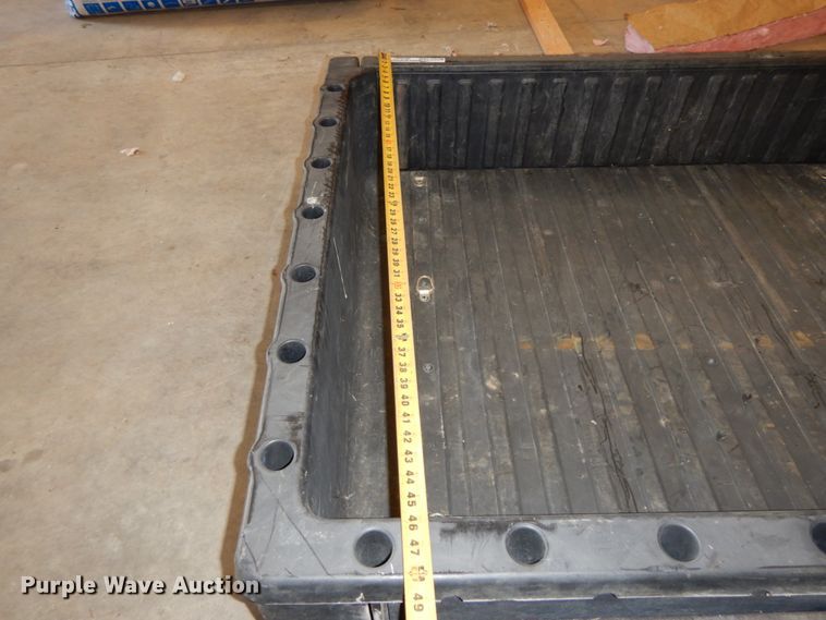 image for item HP9067 2010 Polaris Ranger dump bed and toolbox