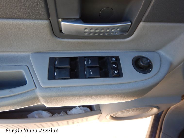 image for item HP9068 2007 Dodge Durango SLT  SUV