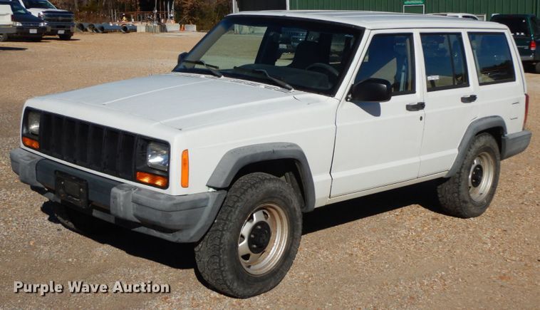 image for item HP9069 2000 Jeep Cherokee  SUV