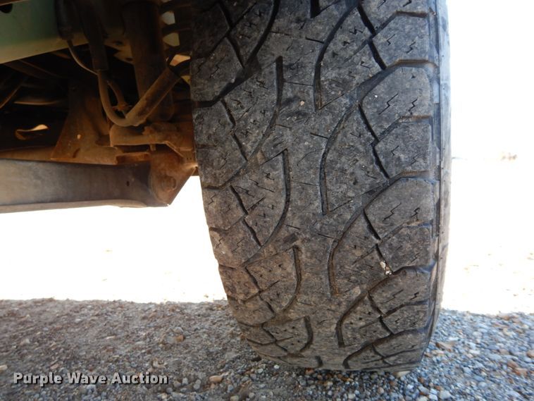 image for item HP9069 2000 Jeep Cherokee  SUV