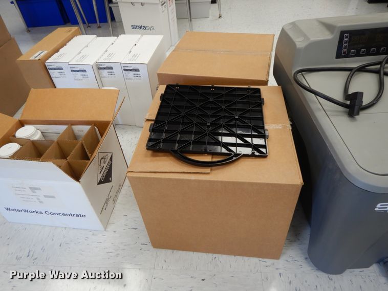 image for item HP9070 Stratasys Dimension SST 1200 ES 3D printer