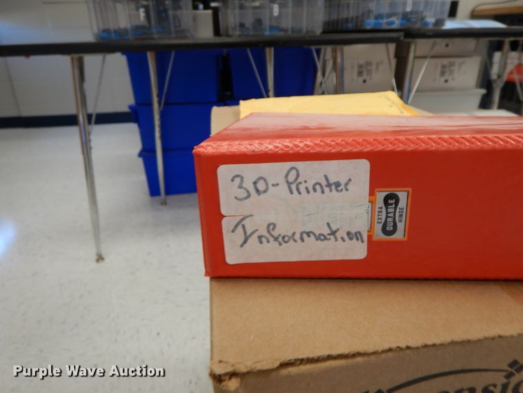 image for item HP9070 Stratasys Dimension SST 1200 ES 3D printer