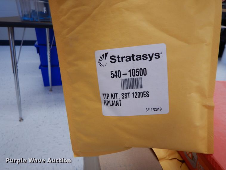 image for item HP9070 Stratasys Dimension SST 1200 ES 3D printer