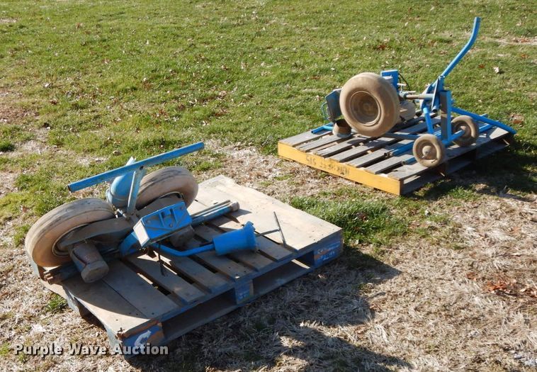 image for item HP9074 (3) Jugs pitching machines