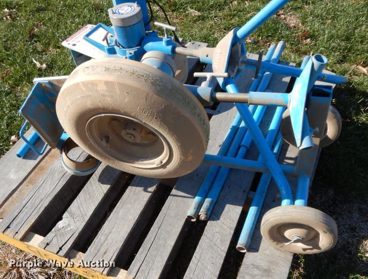 image for item HP9074 (3) Jugs pitching machines