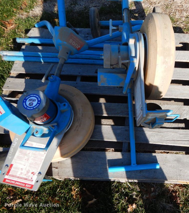 image for item HP9074 (3) Jugs pitching machines