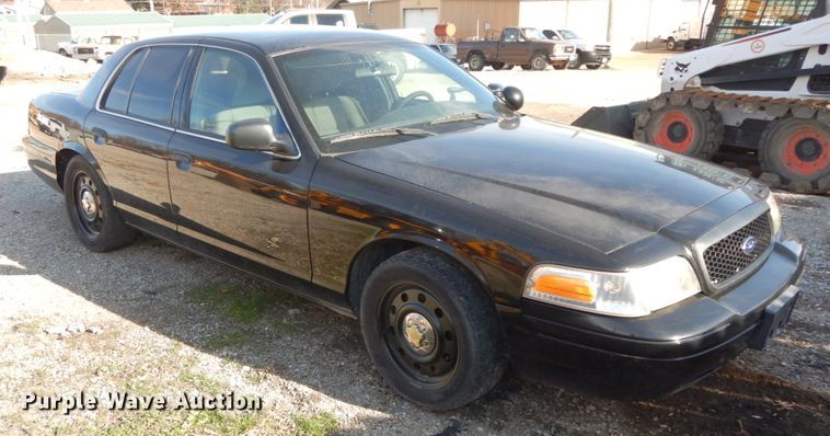 image for item HP9076 2011 Ford Crown Victoria Police Interceptor