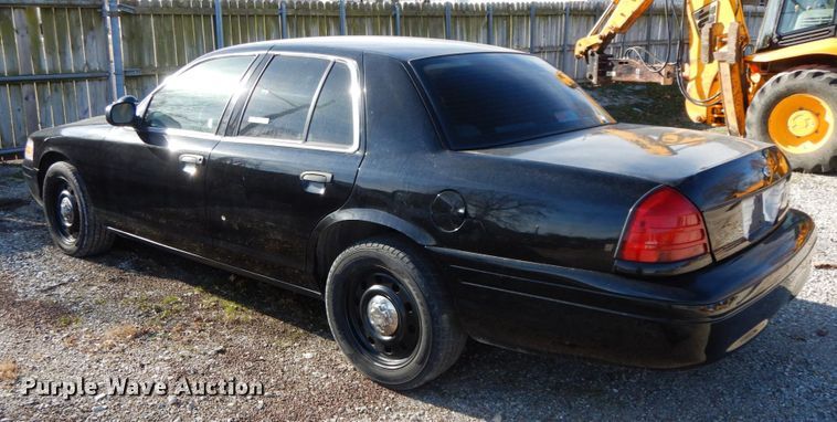 image for item HP9076 2011 Ford Crown Victoria Police Interceptor