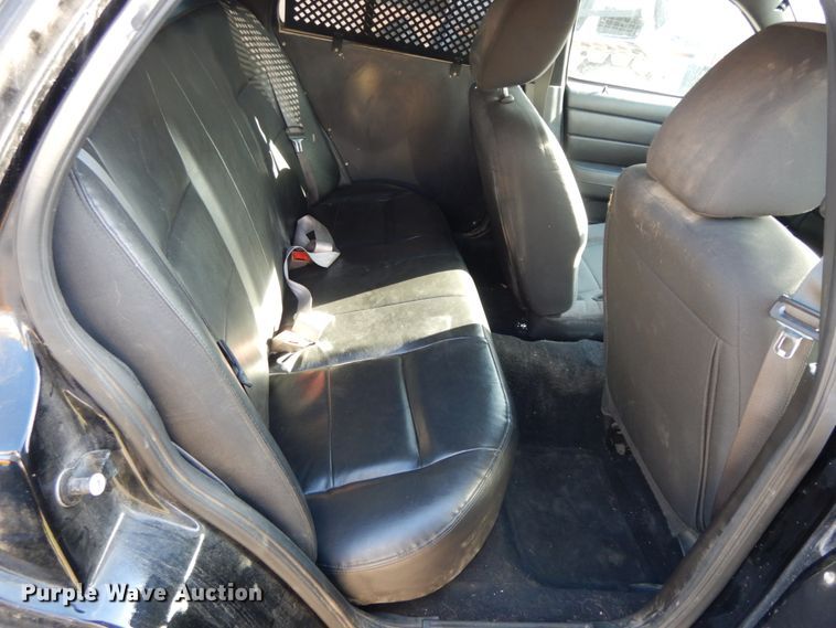 image for item HP9076 2011 Ford Crown Victoria Police Interceptor