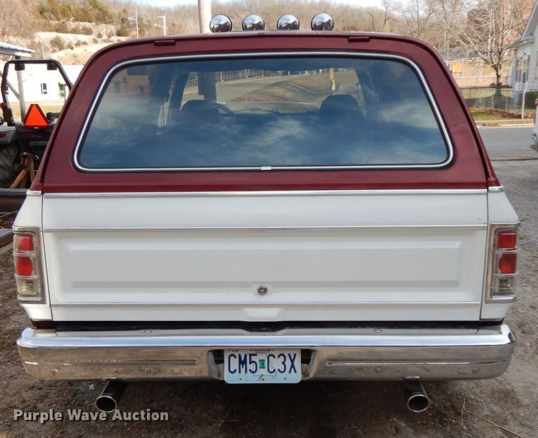 image for item HP9078 1989 Dodge Ram Charger 150 LE  SUV