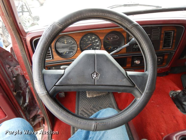 image for item HP9078 1989 Dodge Ram Charger 150 LE  SUV