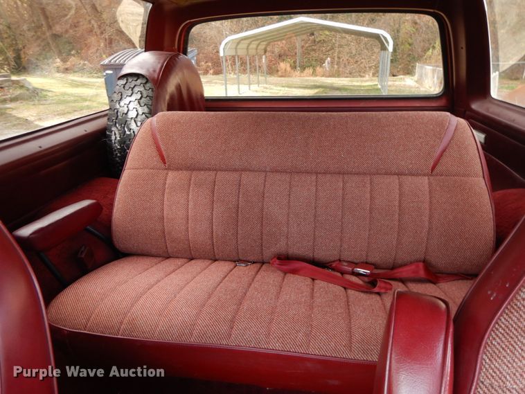 image for item HP9078 1989 Dodge Ram Charger 150 LE  SUV