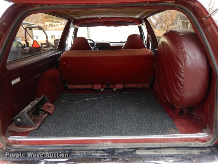 image for item HP9078 1989 Dodge Ram Charger 150 LE  SUV