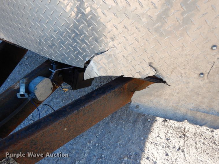 image for item HP9085 2007 Haul Mark enclosed cargo trailer