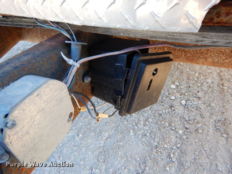 image for item HP9085 2007 Haul Mark enclosed cargo trailer