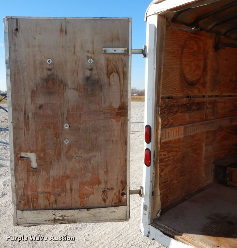 image for item HP9085 2007 Haul Mark enclosed cargo trailer