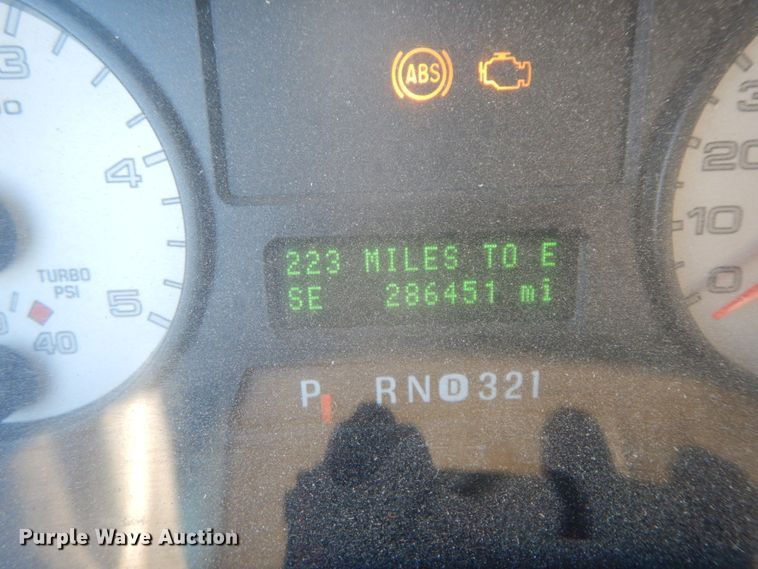 image for item HP9086 2006 Ford F350 Super Duty Lariat  Crew Cab pickup truck