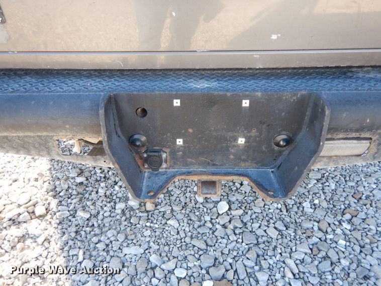 image for item HP9087 2003 Ford F350 Super Duty XLT  Crew Cab pickup truck