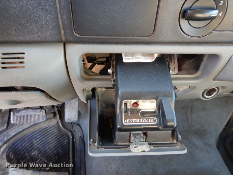 image for item HP9088 2005 Ford F350 Super Duty XLT  Crew Cab pickup truck