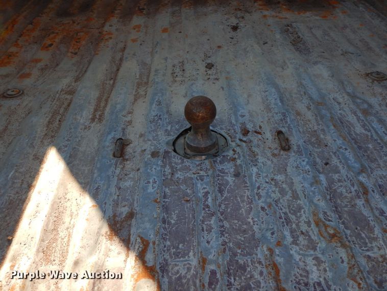 image for item HP9088 2005 Ford F350 Super Duty XLT  Crew Cab pickup truck