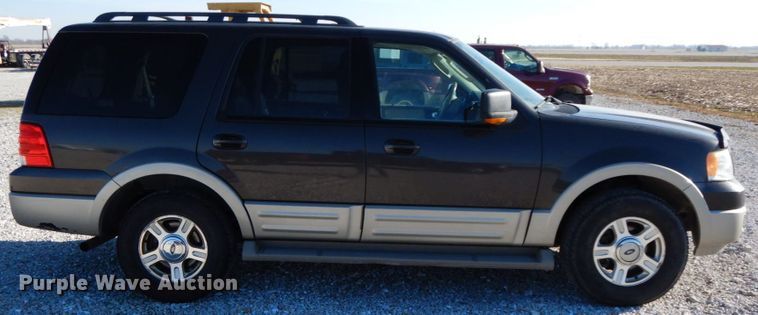 image for item HP9090 2005 Ford Expedition Eddie Bauer  SUV