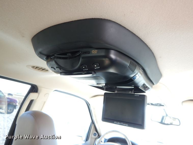 image for item HP9090 2005 Ford Expedition Eddie Bauer  SUV