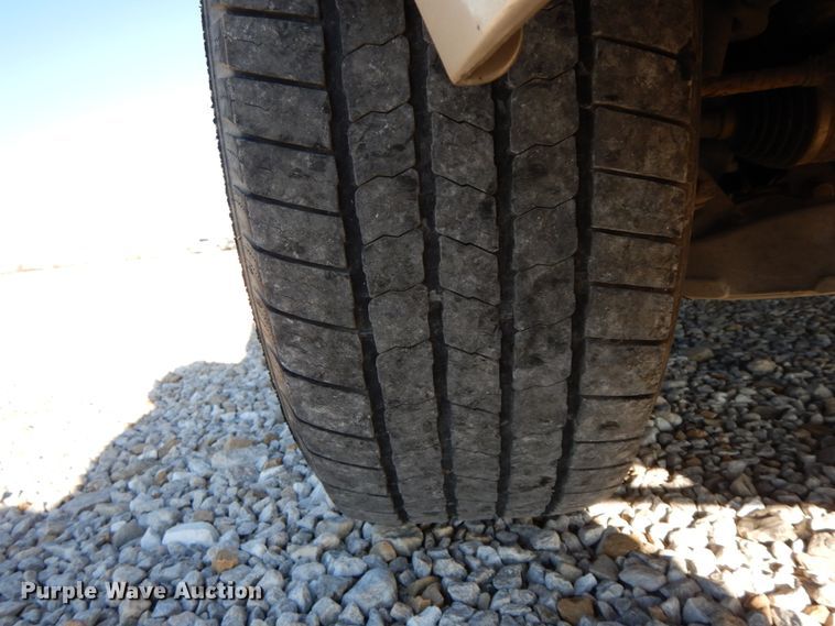 image for item HP9090 2005 Ford Expedition Eddie Bauer  SUV