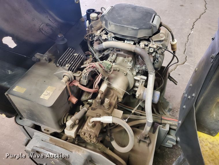 image for item HS9202 Wacker Neuson RD12A  vibratory double drum roller