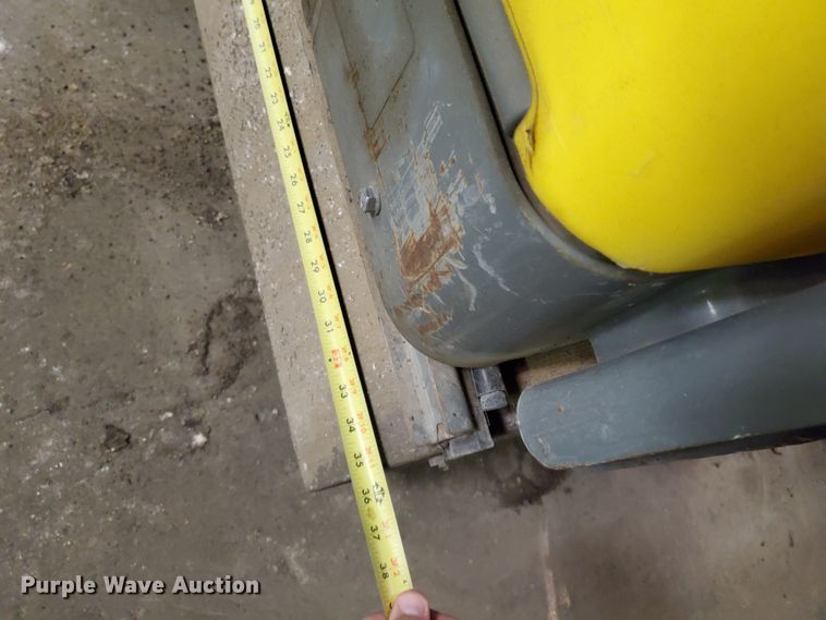 image for item HS9202 Wacker Neuson RD12A  vibratory double drum roller