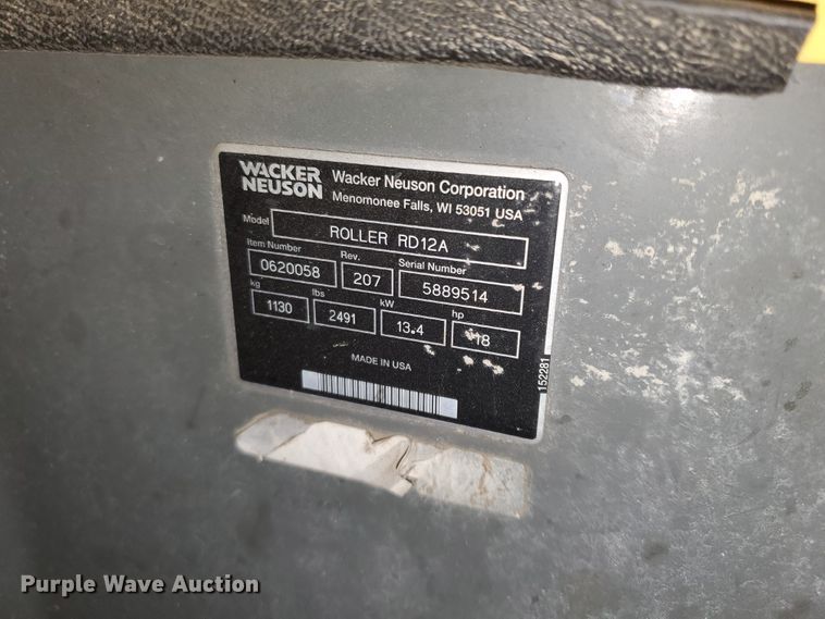 image for item HS9202 Wacker Neuson RD12A  vibratory double drum roller