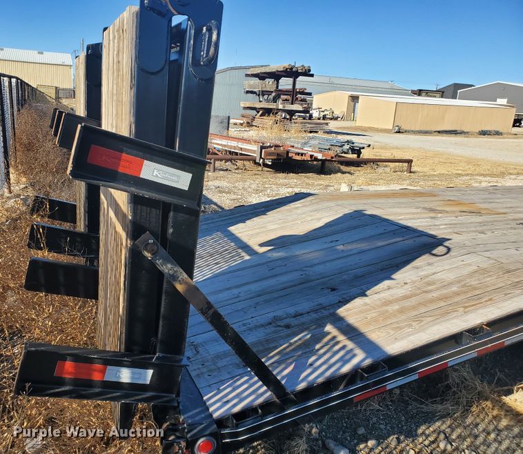 image for item HS9204 2018 Kaufman equipment trailer