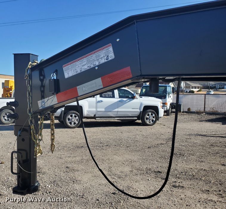 image for item HS9204 2018 Kaufman equipment trailer