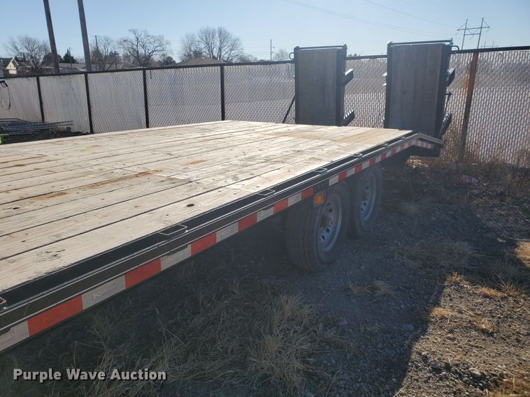 image for item HS9204 2018 Kaufman equipment trailer