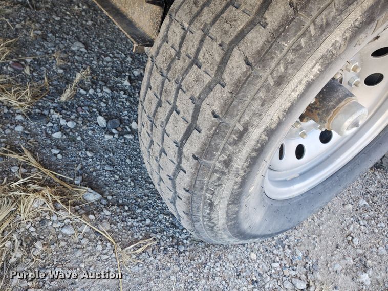 image for item HS9204 2018 Kaufman equipment trailer