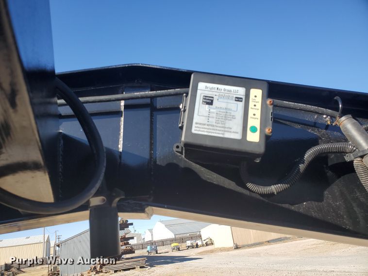 image for item HS9204 2018 Kaufman equipment trailer