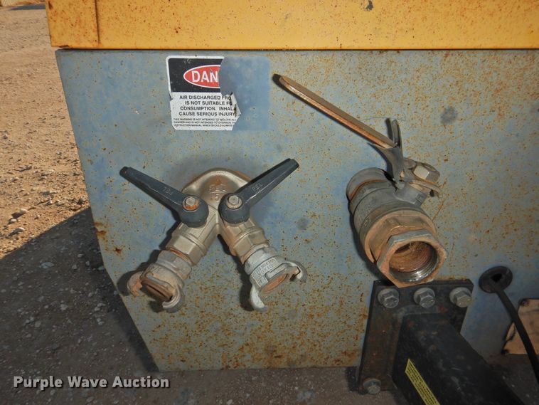 image for item HU9693 2010 Atlas Copco XAVS375JD6  air compressor