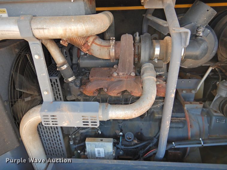 image for item HU9693 2010 Atlas Copco XAVS375JD6  air compressor