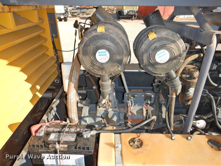 image for item HU9693 2010 Atlas Copco XAVS375JD6  air compressor