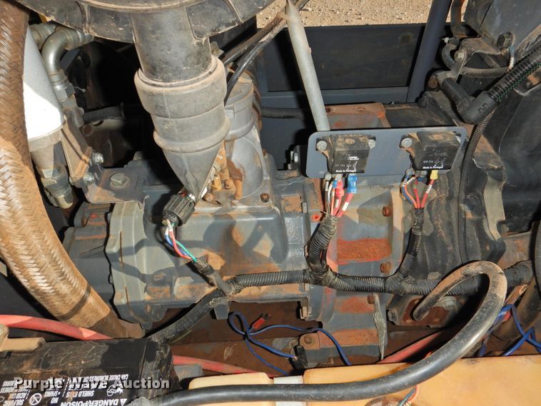 image for item HU9693 2010 Atlas Copco XAVS375JD6  air compressor