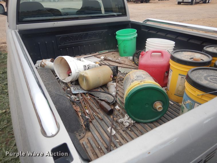 image for item HU9708 1998 Dodge Ram 1500  Quad Cab pickup truck