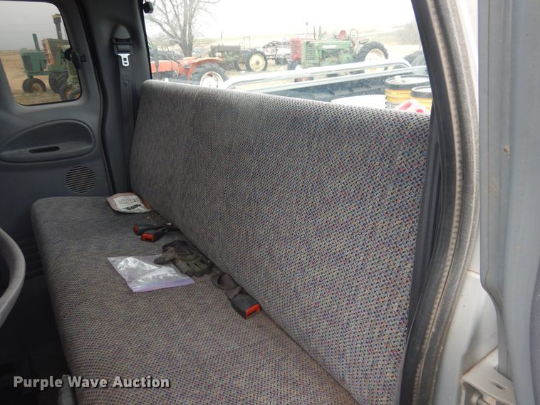 image for item HU9708 1998 Dodge Ram 1500  Quad Cab pickup truck