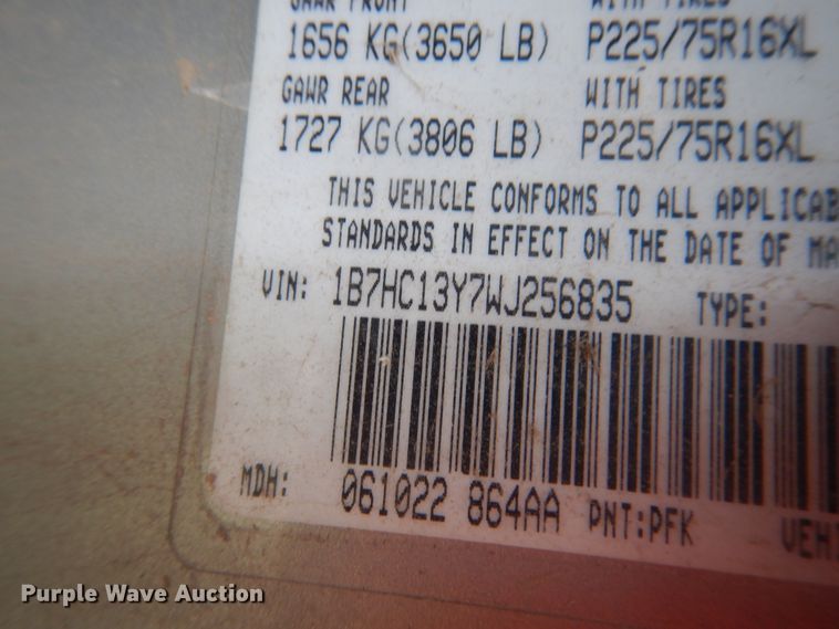 image for item HU9708 1998 Dodge Ram 1500  Quad Cab pickup truck