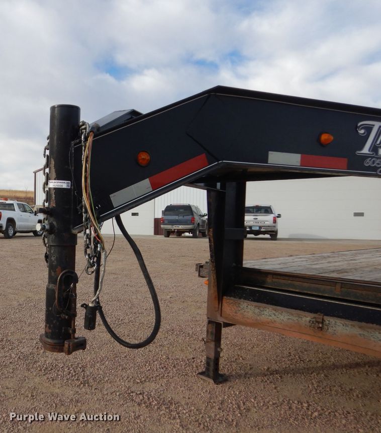 image for item HU9800 2006 Titan equipment trailer