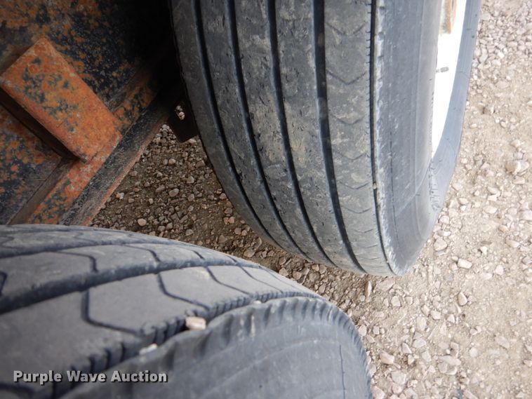 image for item HU9800 2006 Titan equipment trailer