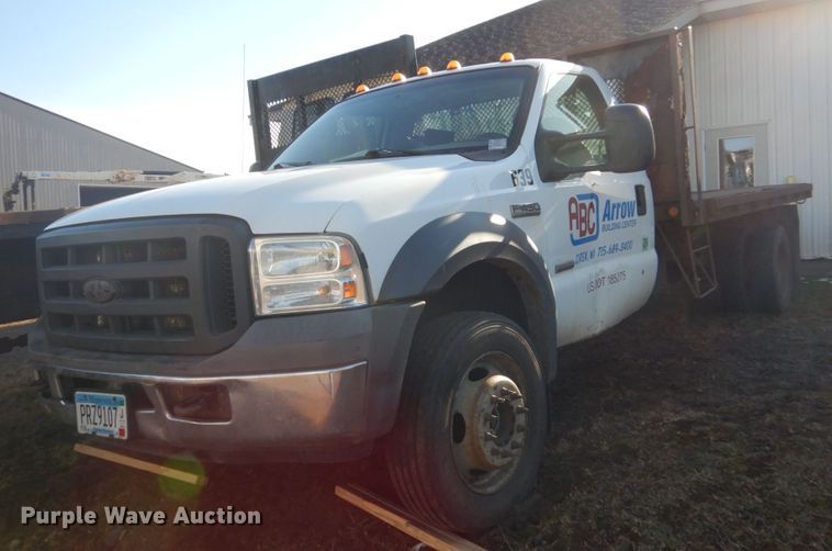 image for item HU9817 2005 Ford F450 Super Duty  dump flatbed truck