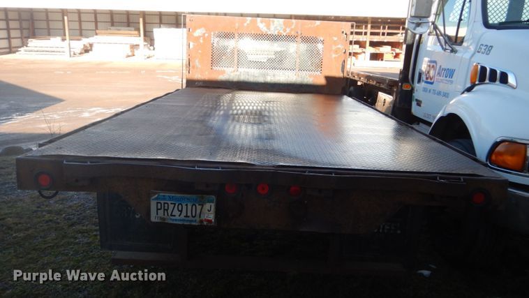 image for item HU9817 2005 Ford F450 Super Duty  dump flatbed truck