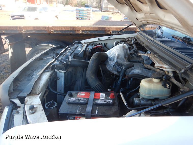 image for item HU9817 2005 Ford F450 Super Duty  dump flatbed truck