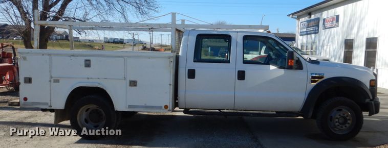 image for item HU9865 2008 Ford F550 Super Duty  Crew Cab utility truck