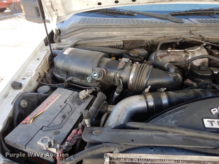 image for item HU9865 2008 Ford F550 Super Duty  Crew Cab utility truck