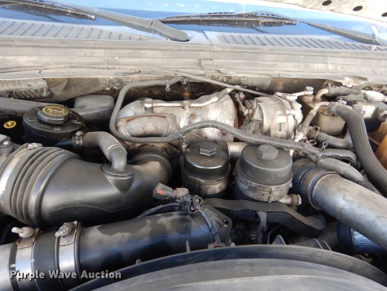 image for item HU9865 2008 Ford F550 Super Duty  Crew Cab utility truck